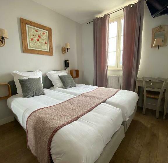 חדר קלאסי עם נוף לים, Restaurant De La Tour