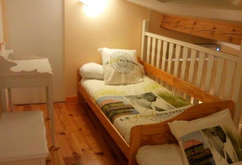 高级大房间, Au Bois De Massier