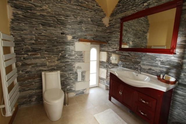 جناح, Château De Belle Poule