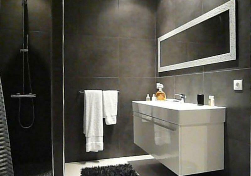 חדר דלוקס, Chateau De Valloubiere