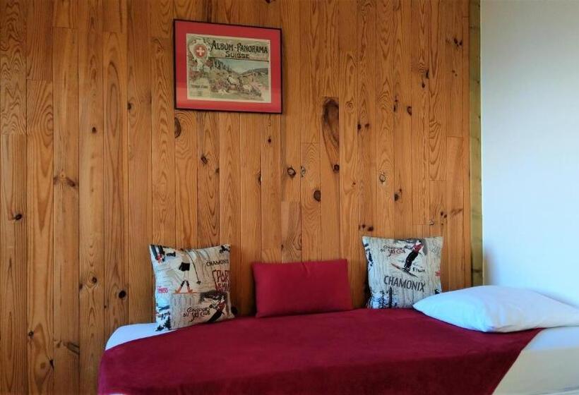 חדר סטנדרט לארבעה, Domaine De L'olifant