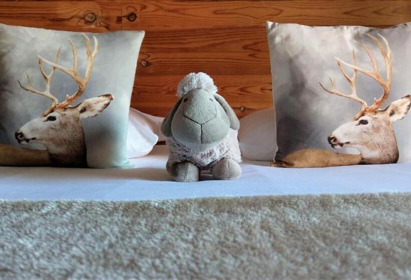 חדר סטנדרט לארבעה, Domaine De L'olifant