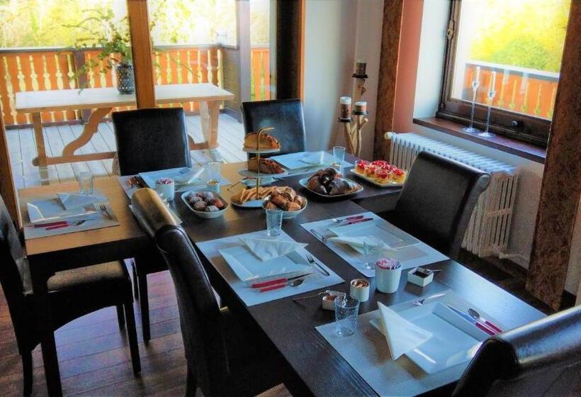 חדר סטנדרט לארבעה, Domaine De L'olifant