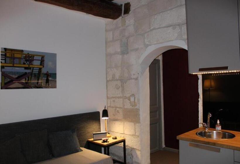 آپارتمان 1 خوابه, La Banasterie