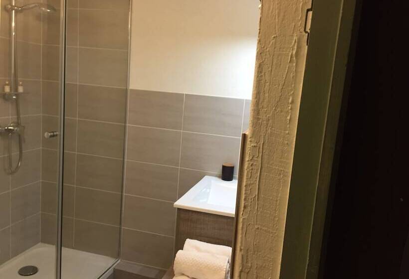 Quarto Estandar, La Banasterie