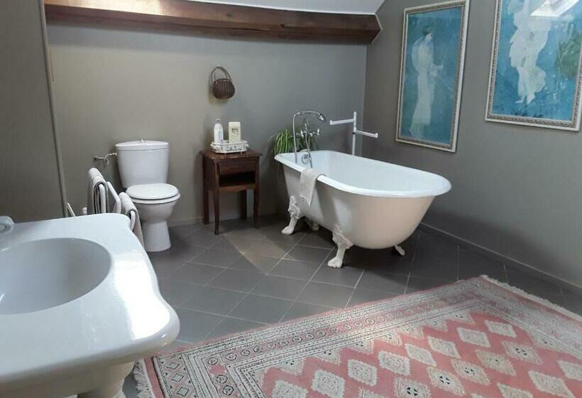 شقة غرفة واحدة, La Belvinière Chambres Et Table D Hôtes