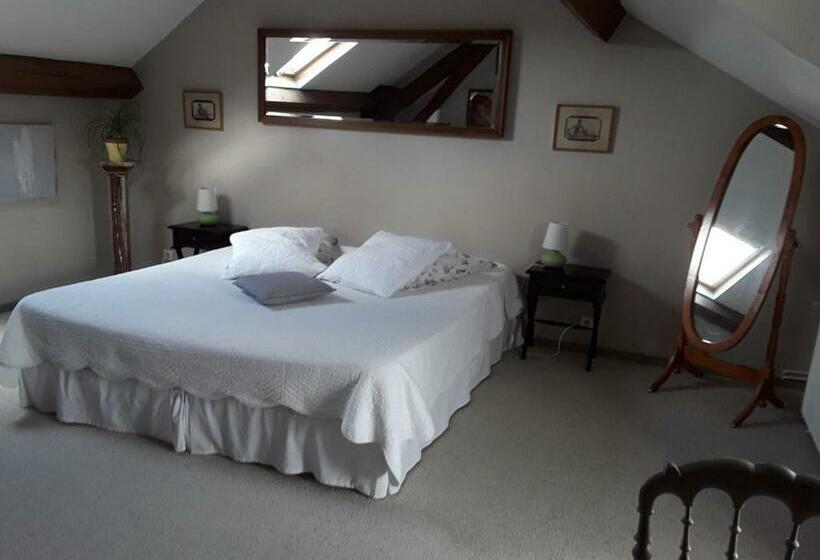 شقة غرفة واحدة, La Belvinière Chambres Et Table D Hôtes