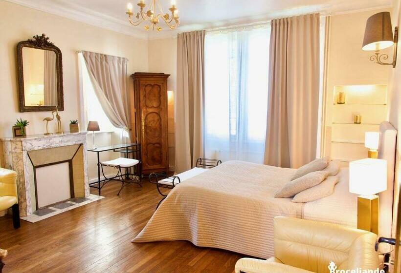 컴포트 룸, La Maison Rouge Brocéliande