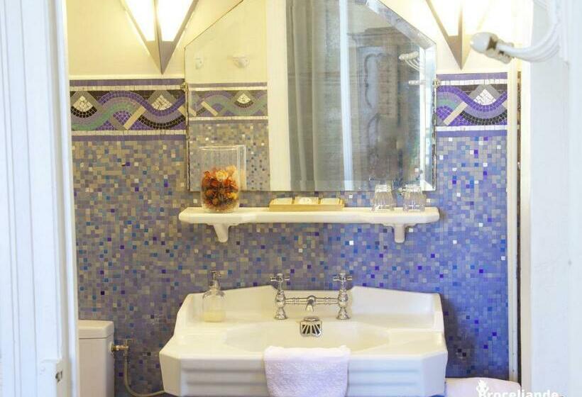 컴포트 룸, La Maison Rouge Brocéliande