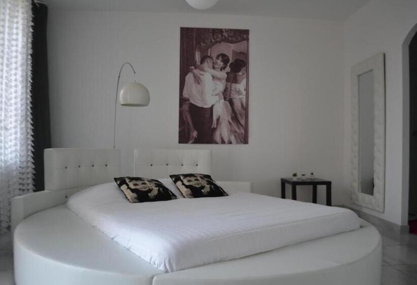 Номер Deluxe, Le Domaine Du Chene Vert