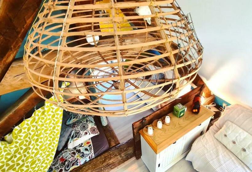 חדר סופריור לארבעה, Le Doux Nid