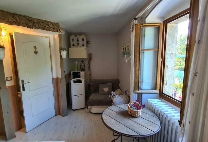 חדר סטנדרט נוף לאגם, Le Doux Nid