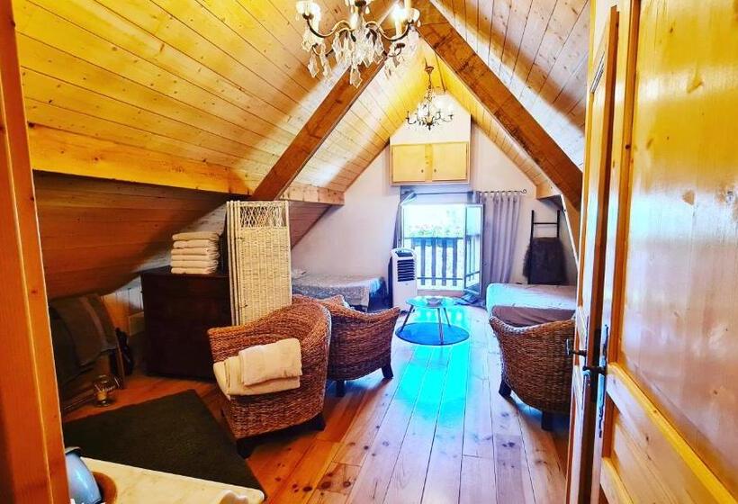 جناح عائلي, Le Doux Nid