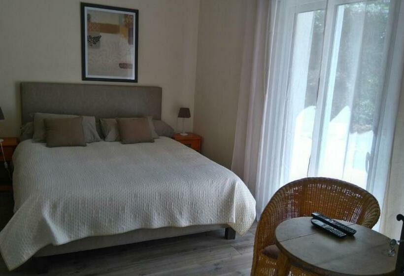 Номер Комфорт, Les Verveines De Vaison