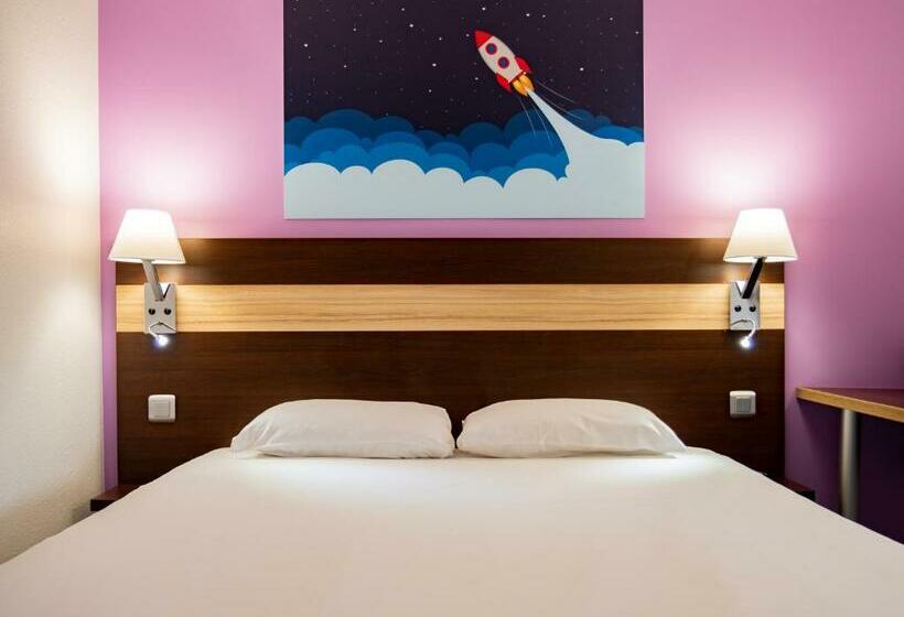 스탠다드 룸, Contact Hotel Restaurant La Chaumière Les Mureaux Flins