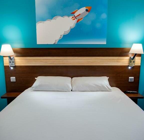 스탠다드 룸, Contact Hotel Restaurant La Chaumière Les Mureaux Flins