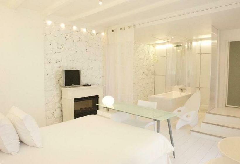 اتاق استاندارد با چشم‌انداز باغ, De Charme Le Sud Bretagne