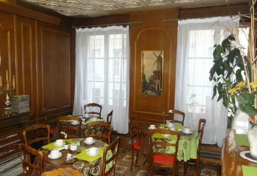 标准三人间, De L'academie