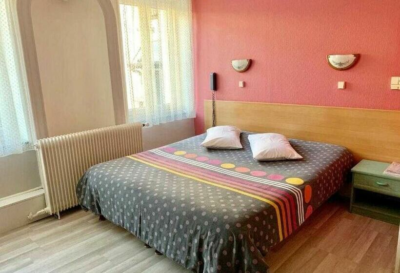 标准间, De L'academie