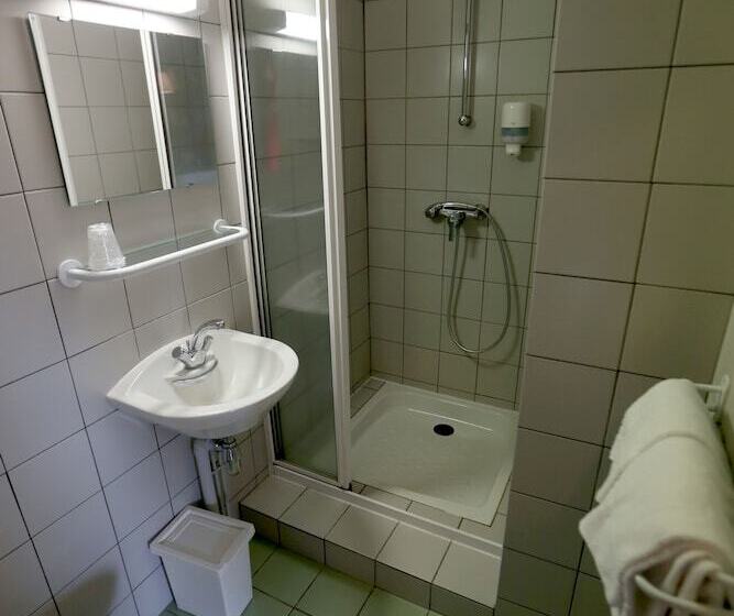 스탠다드 룸, Gîte Hôtel Le P Tit Cham