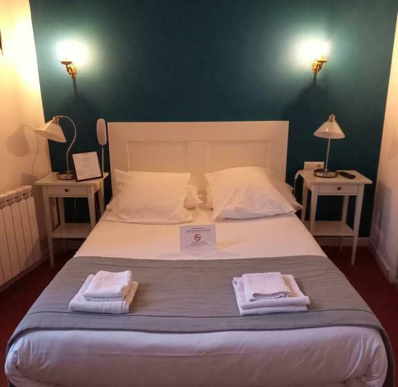 컴포트 룸, Du Chateau