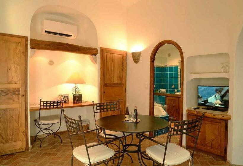 Люкс Вид на Сад, Hôtel Le Belvédère