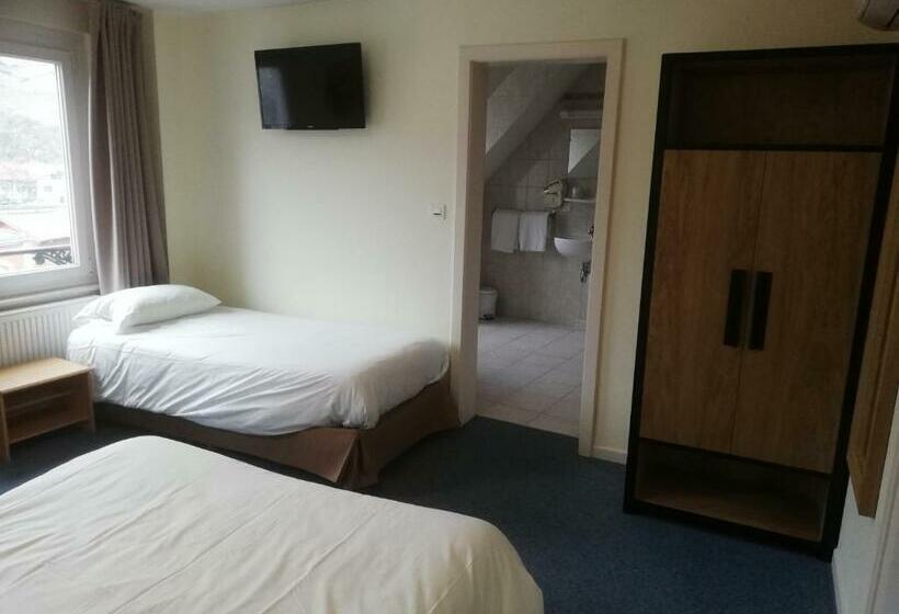 スタンダードルーム, Restaurant Le Moschenross