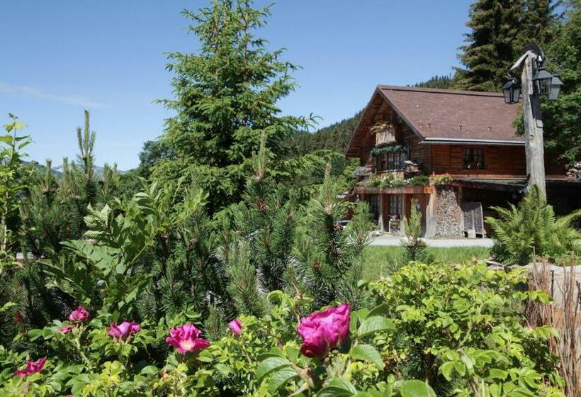 בקתת חדר, Les Chalets Hôtel De La Croix Fry