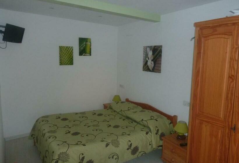 חדר סטנדרט, Restaurant 3 Châteaux