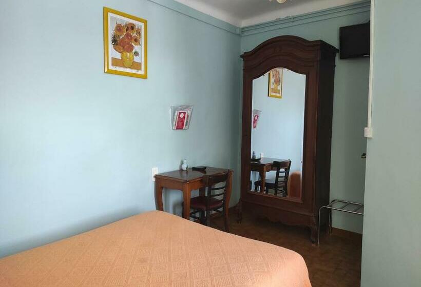 스탠다드 룸, Régina