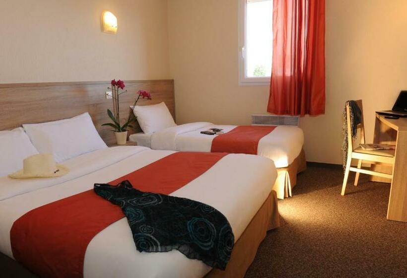 Номер Стандарт Трехместный, Salea