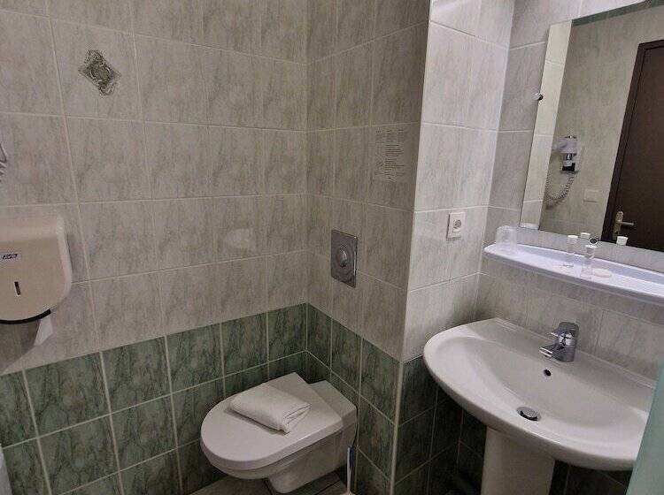 Номер Стандарт, Salea