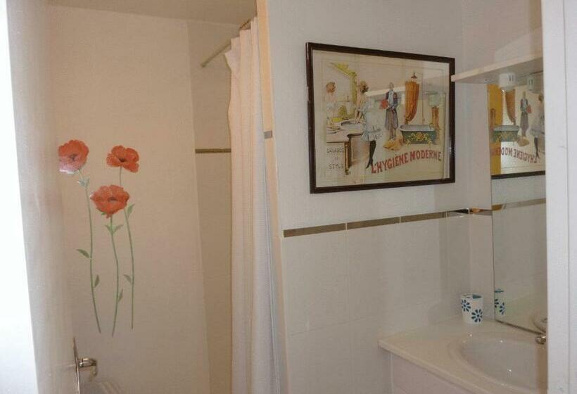 غرفة قياسية مزوَّدة بصالون, Chambre D'hôtes Au Fil De L'eau