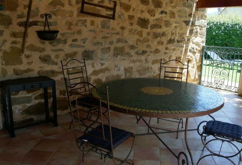 Номер Стандарт, La Bastide De L'olivier