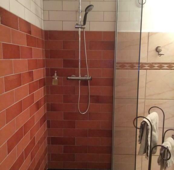 Номер Стандарт, La Bastide De L'olivier