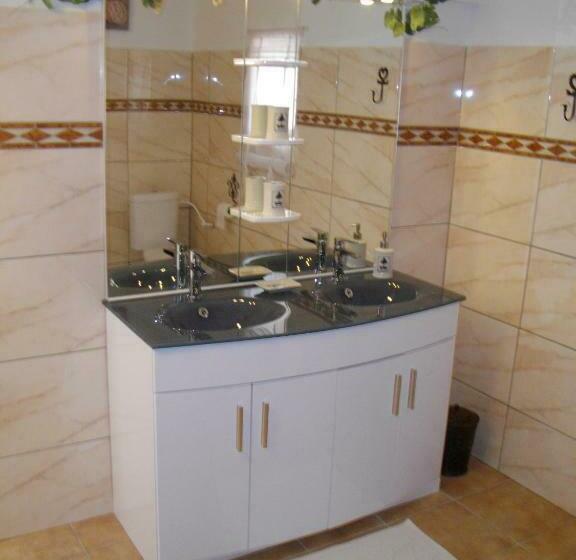 Номер Стандарт, La Bastide De L'olivier