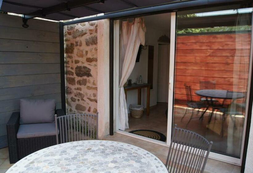 Номер Стандарт, La Bastide De L'olivier