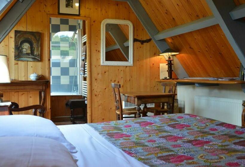 غرفة قياسية, La Grange De Coatélan