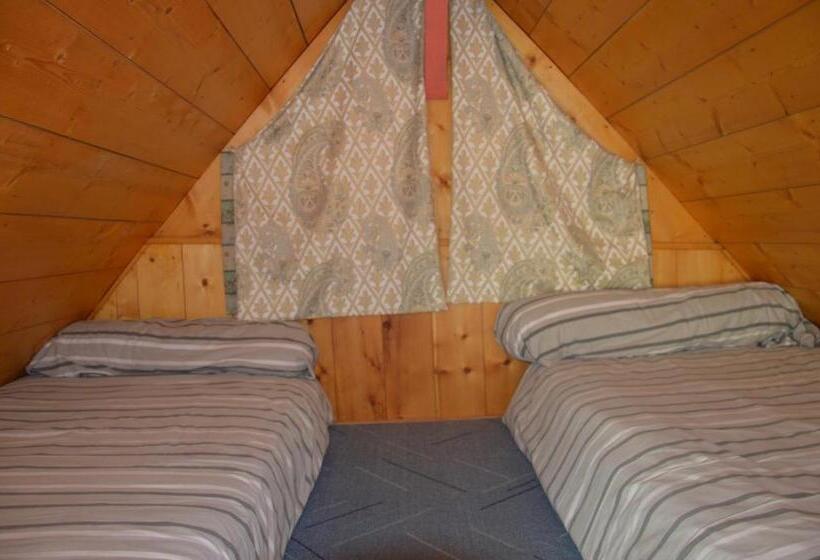 غرفة قياسية, La Grange De Coatélan