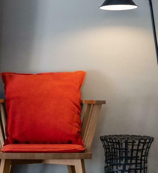 اتاق پرستیژ, La Maison Pavie