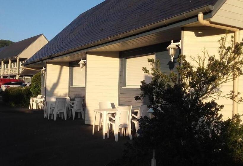 غرفة قياسية ثلاثية, Contact Hôtel   Motel Les Bleuets