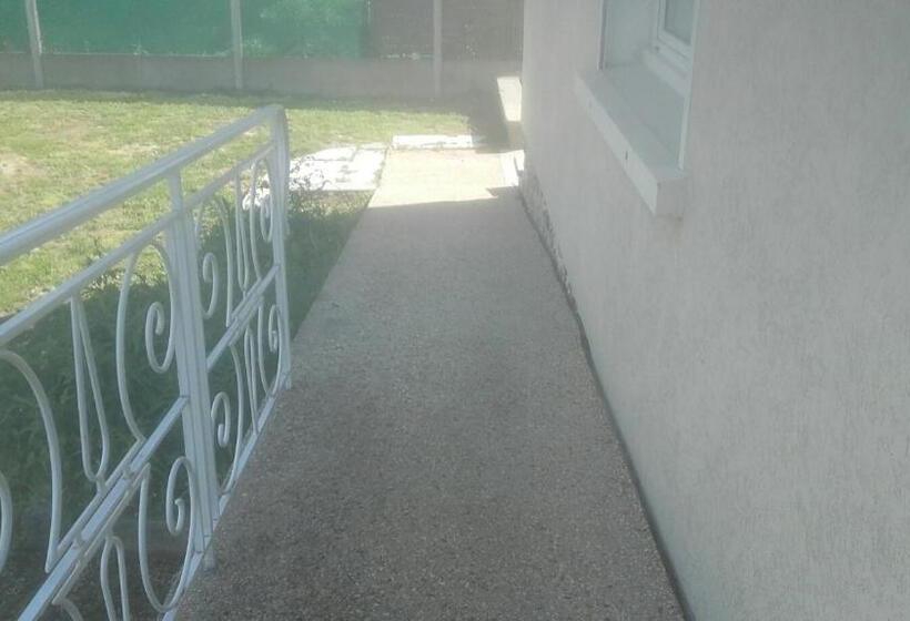 منزل غرفة نوم واحدة, Contact Hôtel   Motel Les Bleuets