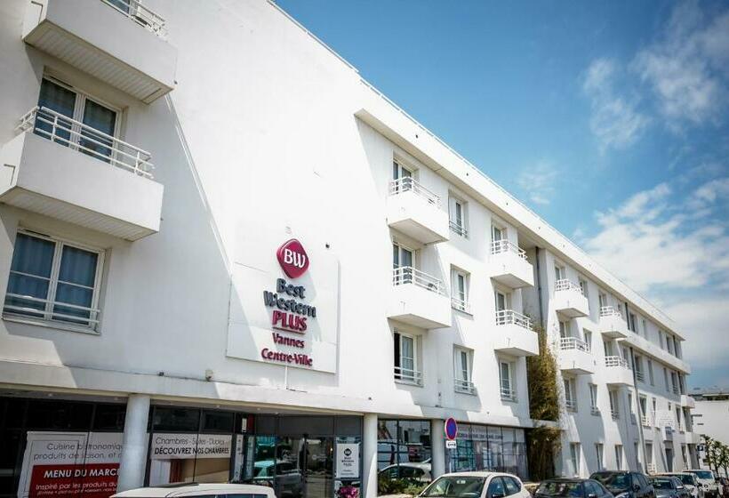 Апартаменты 3 Спальни, Appart Hôtel Le Liberté Vannes Centre Ville