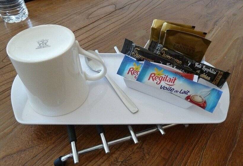 스탠다드 스튜디오, Appart Hôtel Le Liberté Vannes Centre Ville