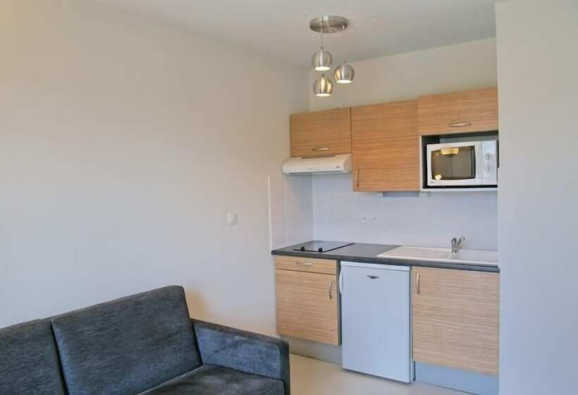 스탠다드 스튜디오, Appart Hôtel Le Liberté Vannes Centre Ville