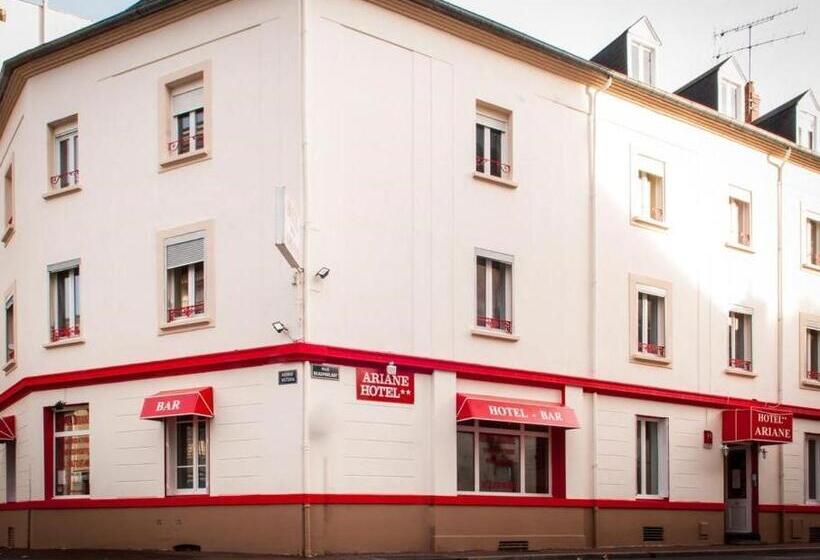 חדר משפתחתי סופריור, Ariane