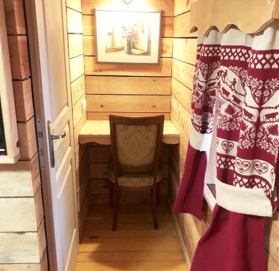 Номер Стандарт, Auberge De Liezey