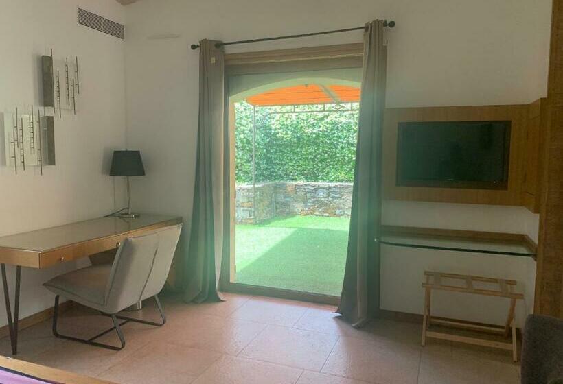 디럭스 스위트, Bastide De Ramatuelle