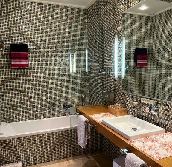 디럭스 스위트, Bastide De Ramatuelle