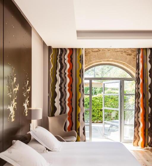 Номер Deluxe с Террасой, Domaine De Verchant & Spa   Relais & Châteaux
